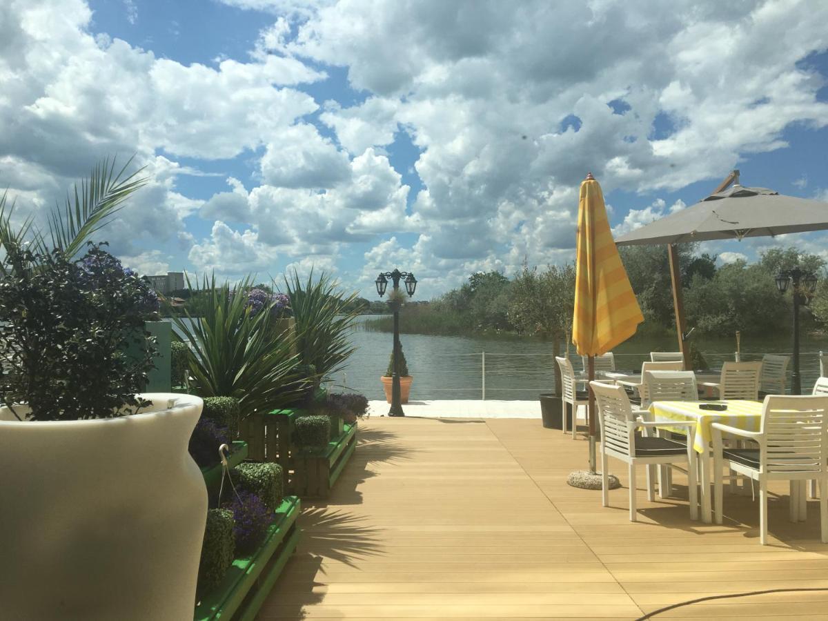 Seaside Piano Bar Apartament مامايا المظهر الخارجي الصورة