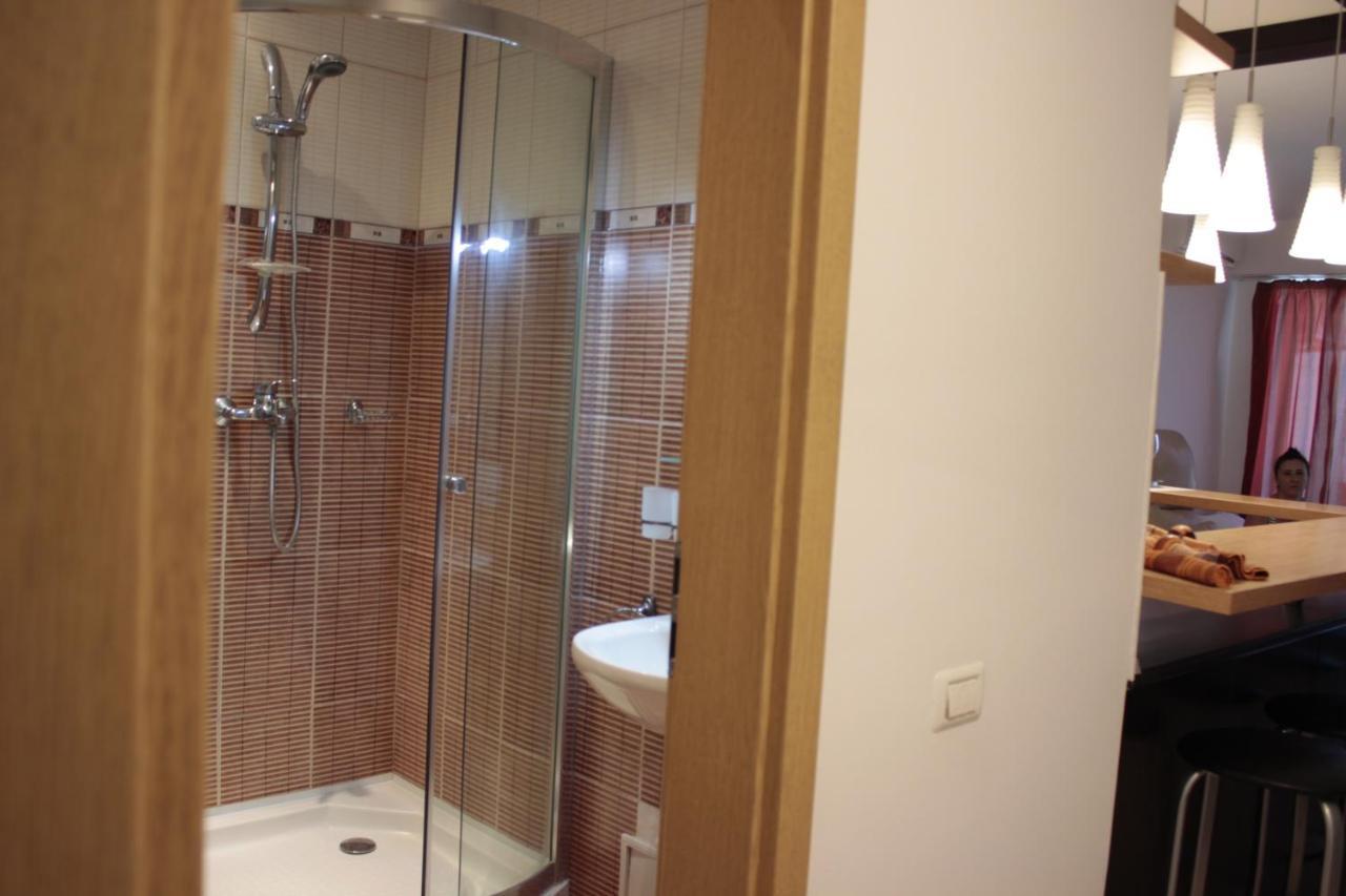 Seaside Piano Bar Apartament مامايا المظهر الخارجي الصورة