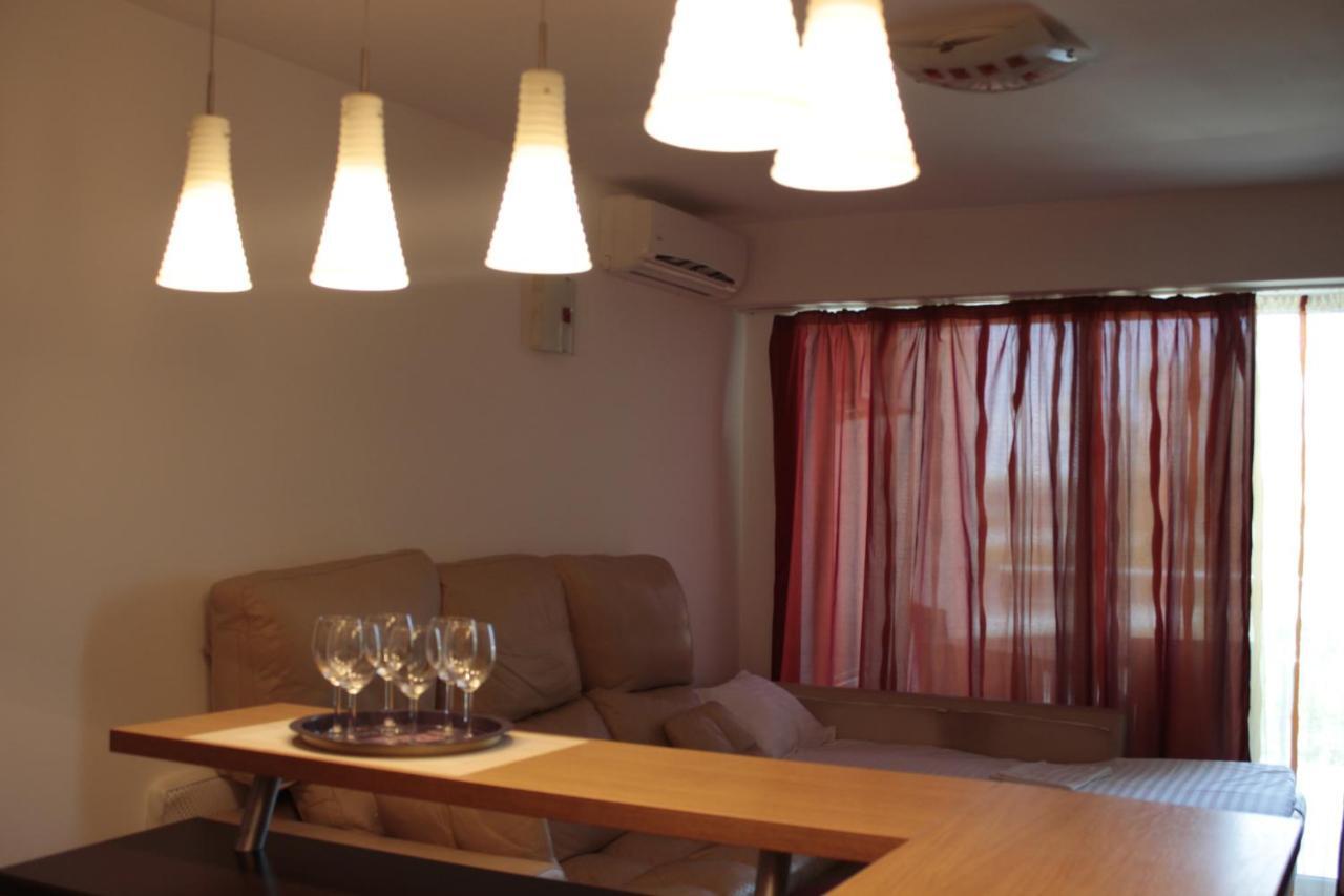 Seaside Piano Bar Apartament مامايا المظهر الخارجي الصورة